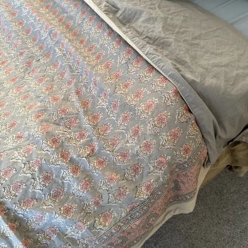 Pottery Barn Jade Duvet Cover -- Queen Size